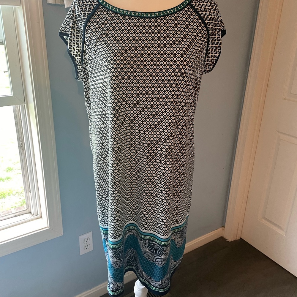 Max Studio size XL Geometric Patterned Dress with Blue Accents EUC